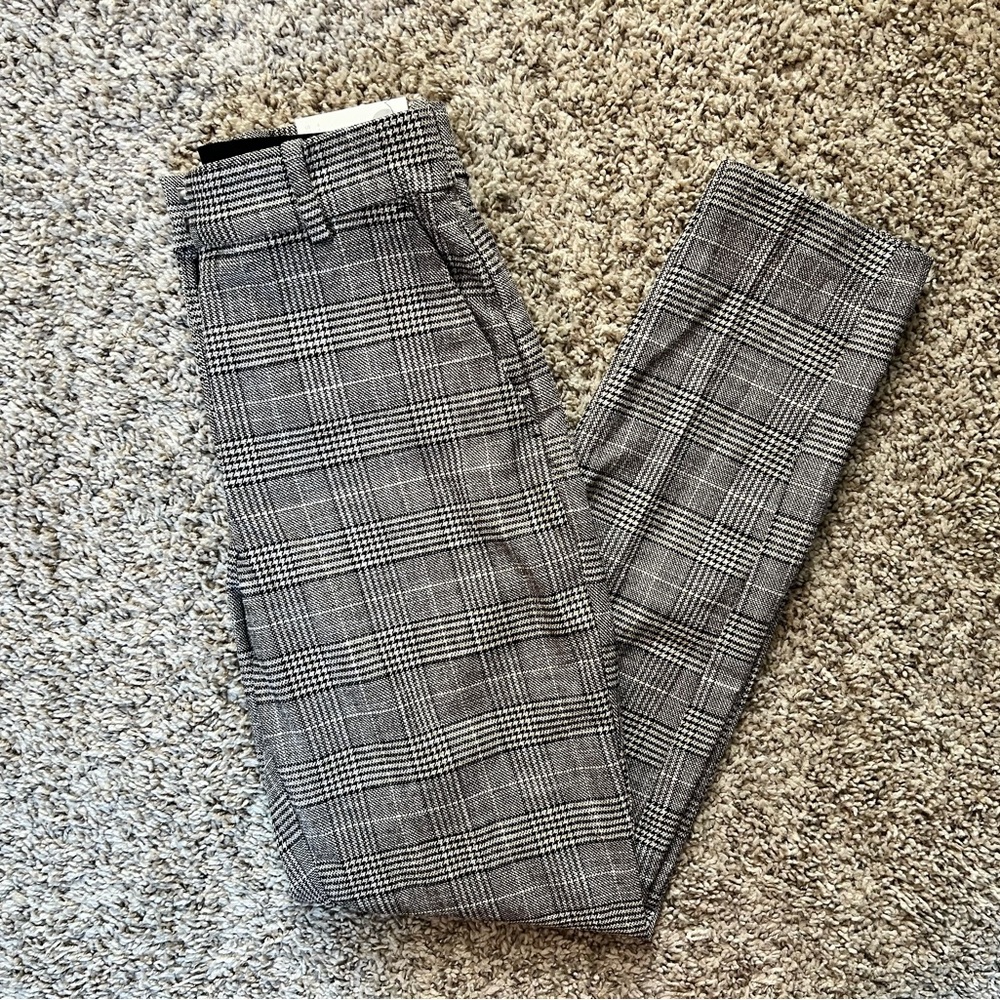 H&M Women’s Gray Plaid Trousers
